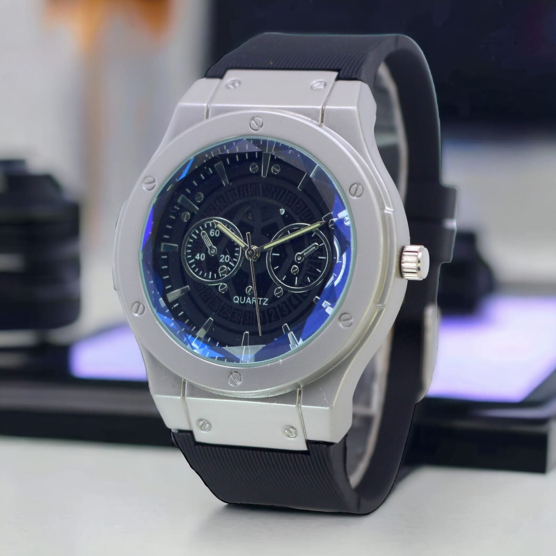 Mens Stylish and Durable design Perfect For Sports And Outdoor Activities TheUrbanMart