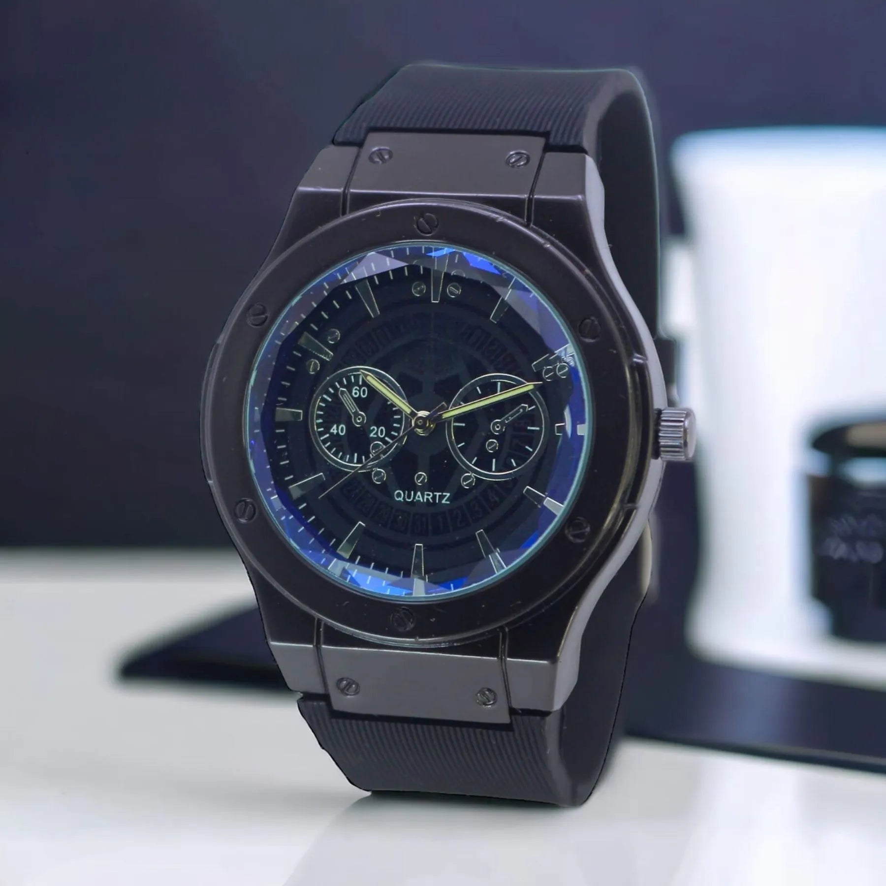 Mens Stylish and Durable design Perfect For Sports And Outdoor Activities TheUrbanMart