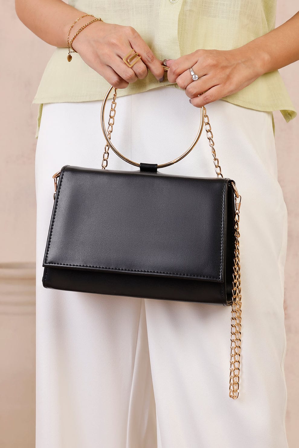 Vintage Purse with O Hook TheUrbanMart